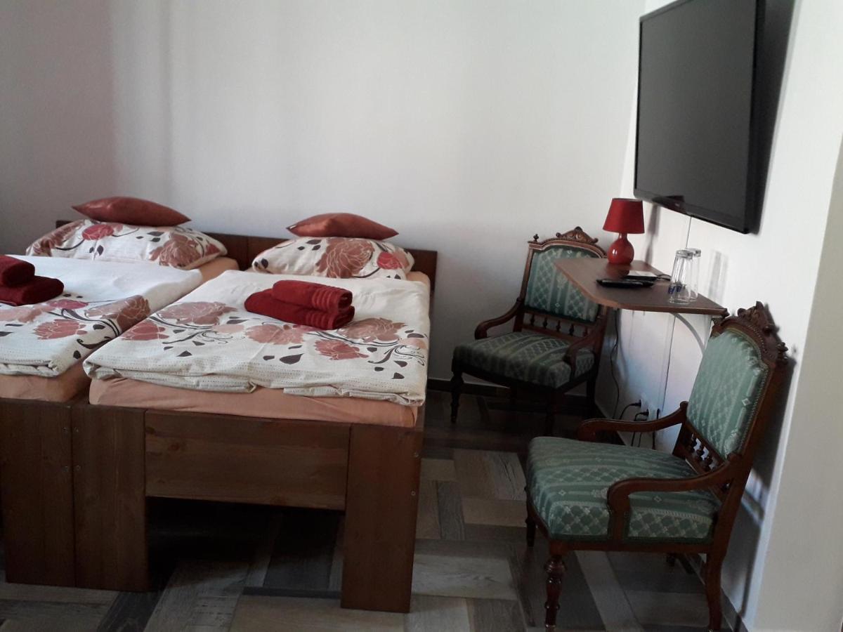 Senk U Kovarny Mariánské Lázně Εξωτερικό φωτογραφία